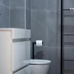 Bright 3br Flat Near Douro With Ac By Lovelystay Βίλα Νόβα ντε Γκάια