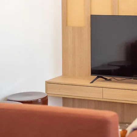 Bright 3br Flat Near Douro With Ac By Lovelystay *