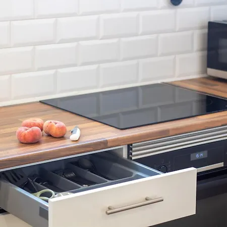 Bright 3br Flat Near Douro With Ac By Lovelystay アパート *