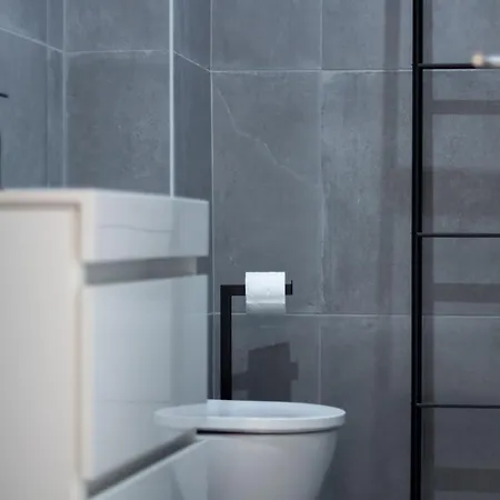 Bright 3br Flat Near Douro With Ac By Lovelystay Βίλα Νόβα ντε Γκάια