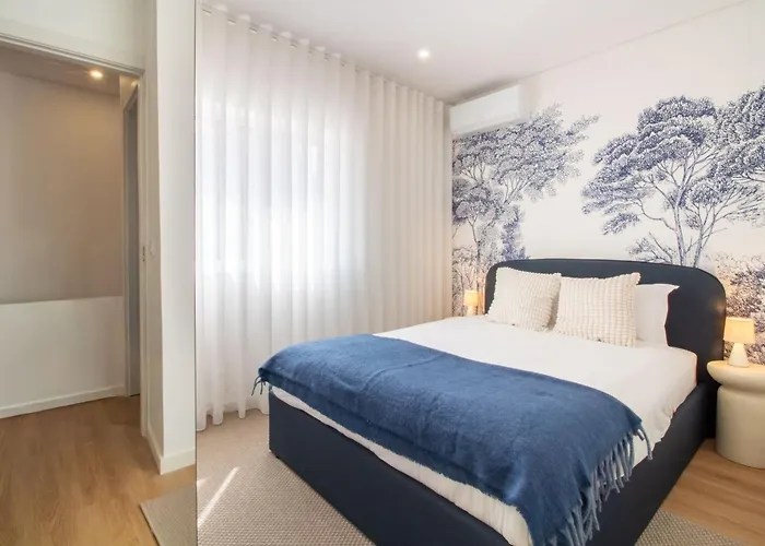 Bright 3br Flat Near Douro With Ac By Lovelystay 加亚新城