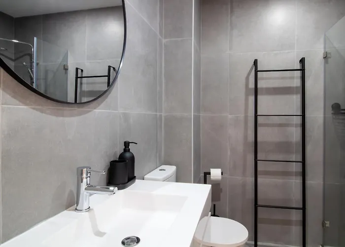 公寓 Bright 3br Flat Near Douro With Ac By Lovelystay